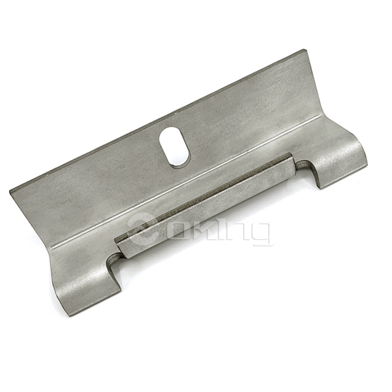 I -double pataas at pababa ng cladding system bracket